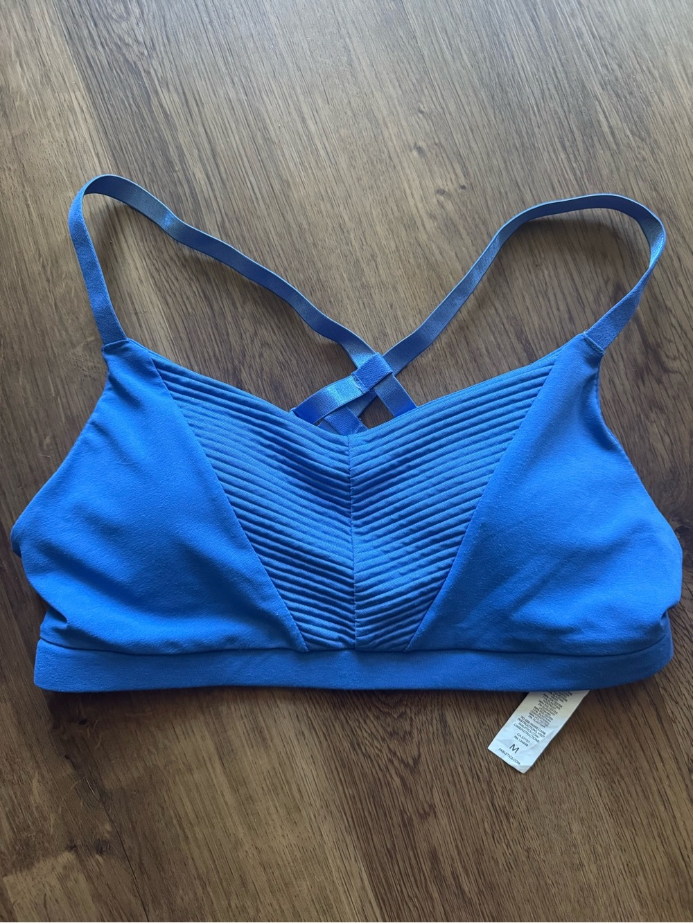 Fabletics Ribbed V-Front Strappy Sports Bra